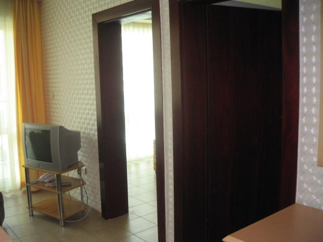 Planeta Hotel & Aquapark Free Beach Access Σάνι Μπιτς Δωμάτιο φωτογραφία A pocket door