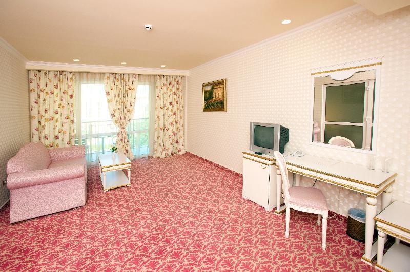 Planeta Hotel & Aquapark Free Beach Access Σάνι Μπιτς Εξωτερικό φωτογραφία A room at the hotel