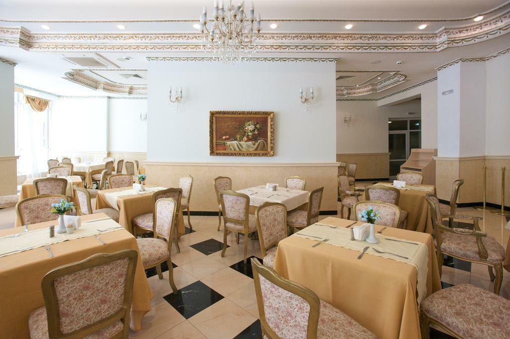 Planeta Hotel & Aquapark Free Beach Access Σάνι Μπιτς Εξωτερικό φωτογραφία Restaurant