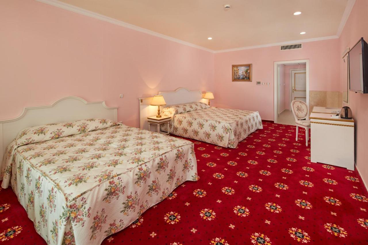 Planeta Hotel & Aquapark Free Beach Access Σάνι Μπιτς Εξωτερικό φωτογραφία A room at the hotel